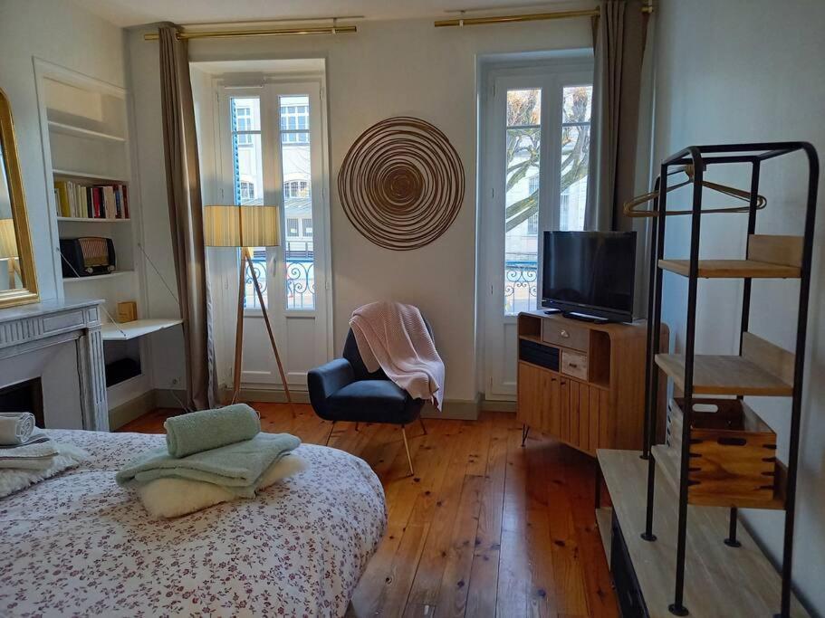 Maison Nadaud Avec Parking Prive Mont-de-Marsan Extérieur photo